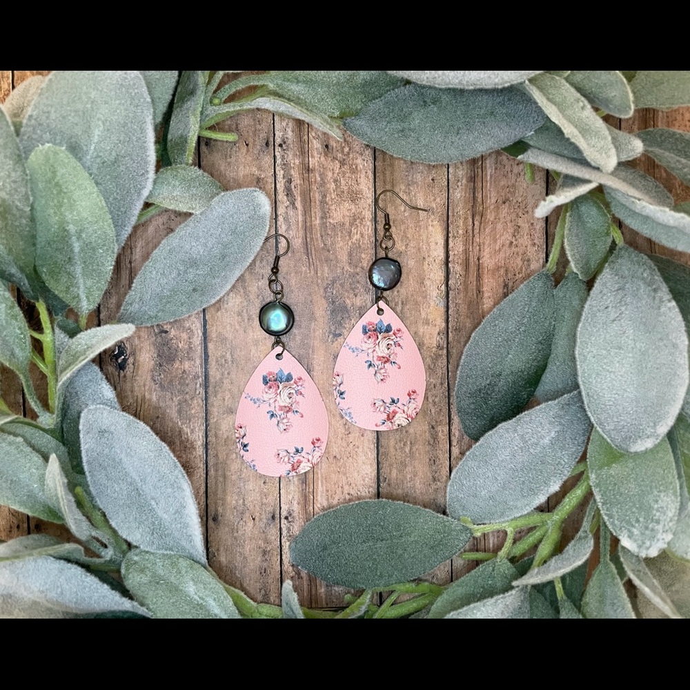 Flower Teardrop Earring